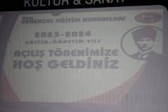 Evrensel Kolej